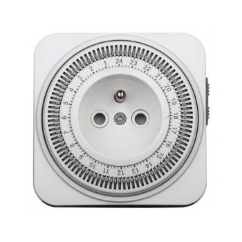 Časový spínač SOLIGHT DT06