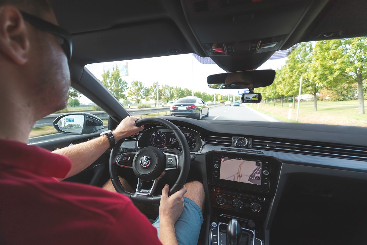 Kamera do auta LAMAX DRIVE C9 černá black