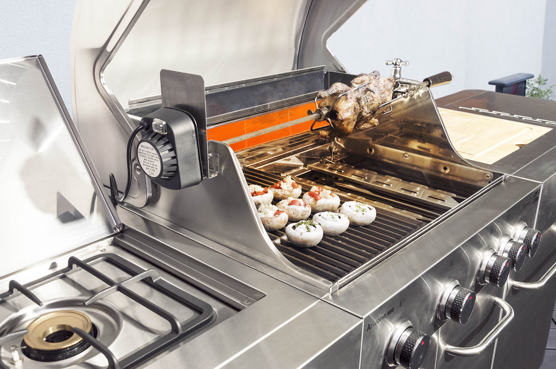 Plynový gril G21 Arizona BBQ kuchyně Premium Line 6 hořáků + zdarma redukční ventil