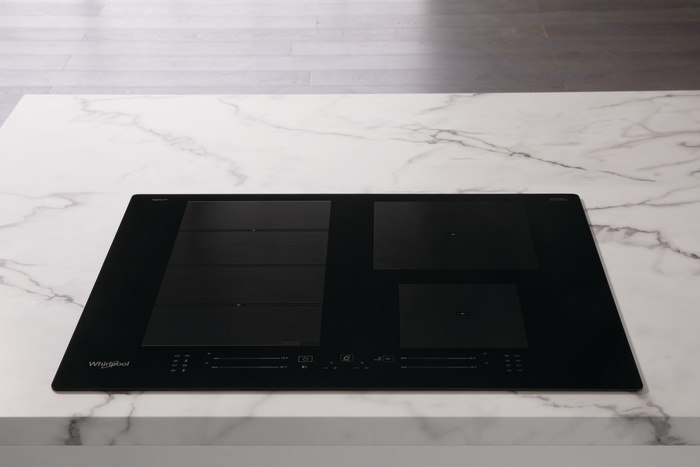 Varná deska indukční WHIRLPOOL WF S4160 BF