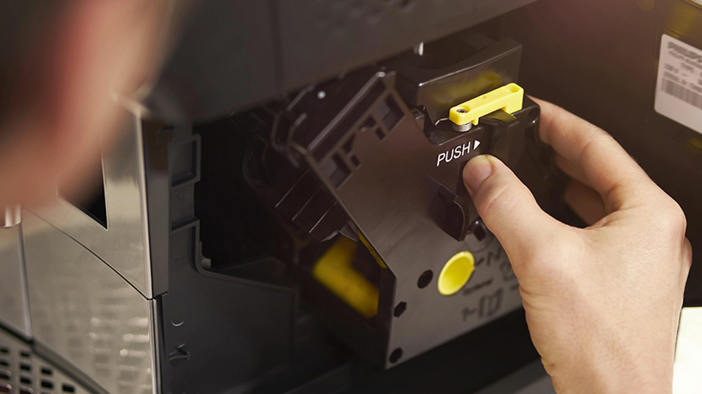 Automatické espresso PHILIPS Series 800 EP082400