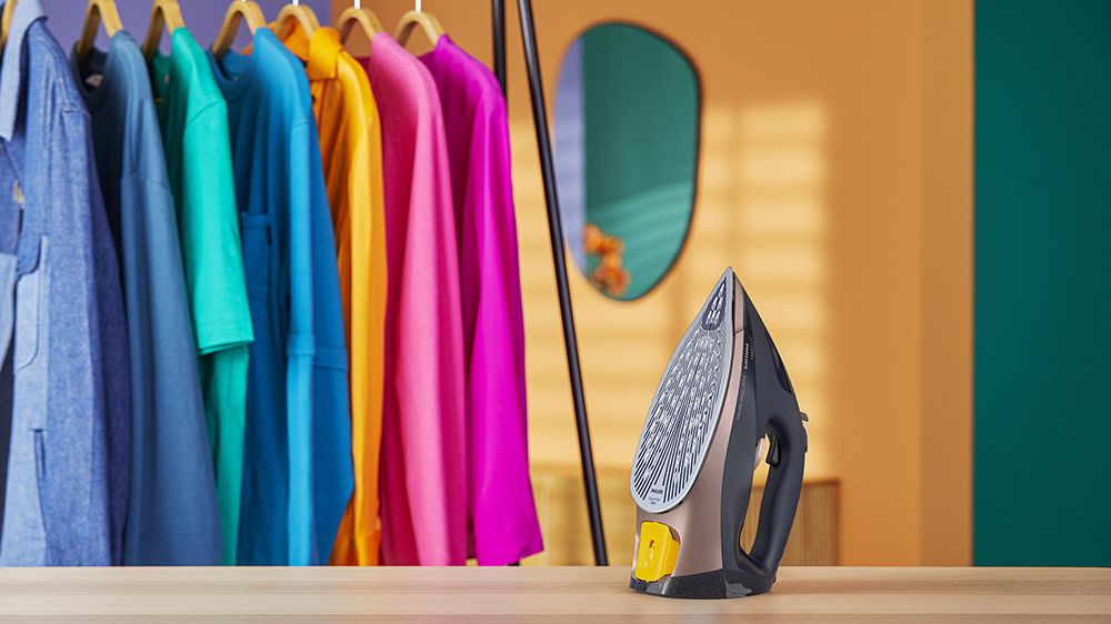 Žehlička napařovací PHILIPS Series 7500 DST751080