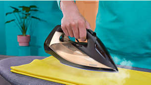 Žehlička napařovací PHILIPS Series 7000 DST704080