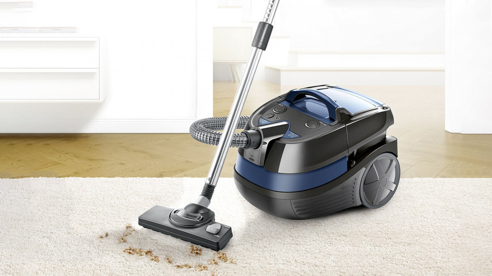 Víceúčelový vysavač BOSCH Serie 4 Wet  dry BWD41700