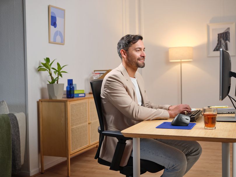 Vertikální bezdrátová myš TRUST Bayo II bílá white