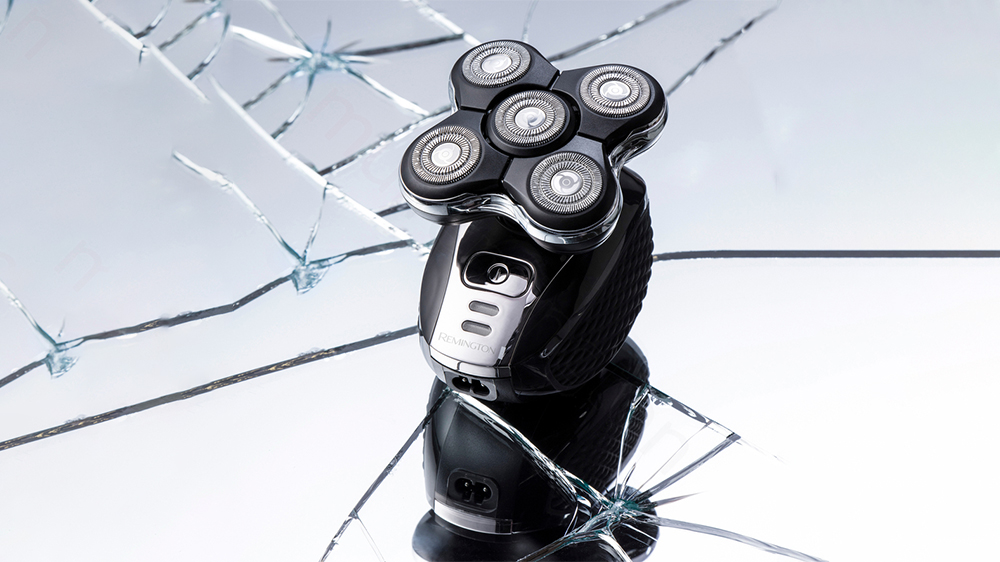 Pánský holící strojek REMINGTON XR1500