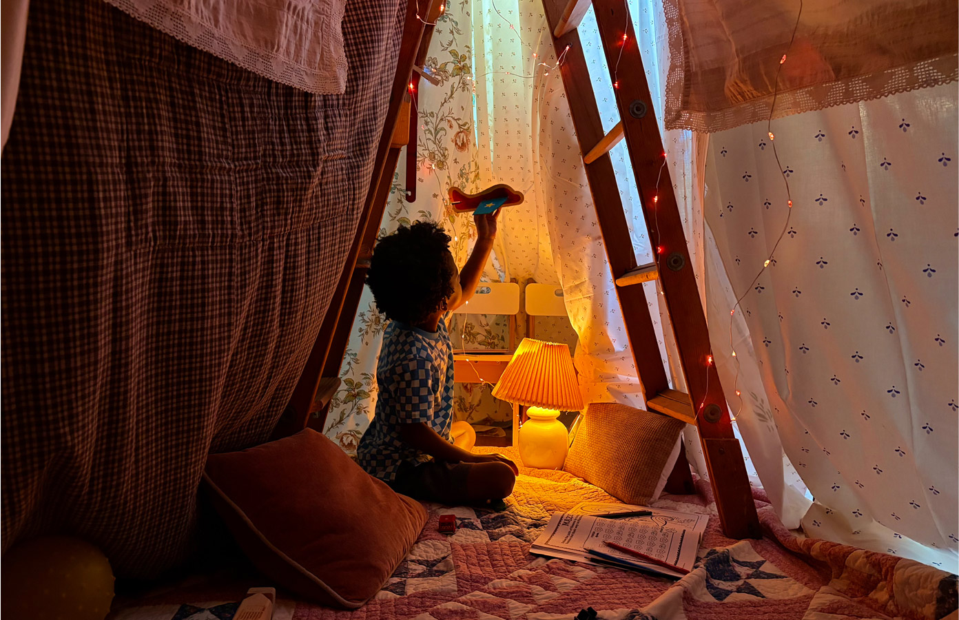 Mobilní telefon APPLE iPhone 17 512GB Sage