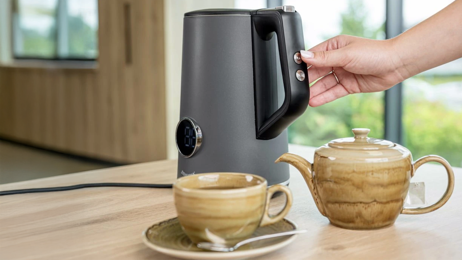 Rychlovarná konvice REMOSKA Maria R307001