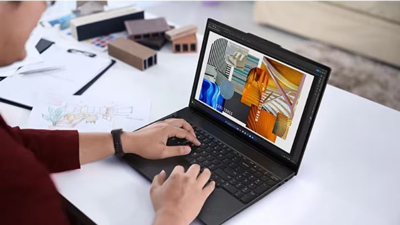 Notebook LENOVO ThinkPad E16 Gen3