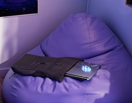 Herní notebook LENOVO LOQ 17IRX10