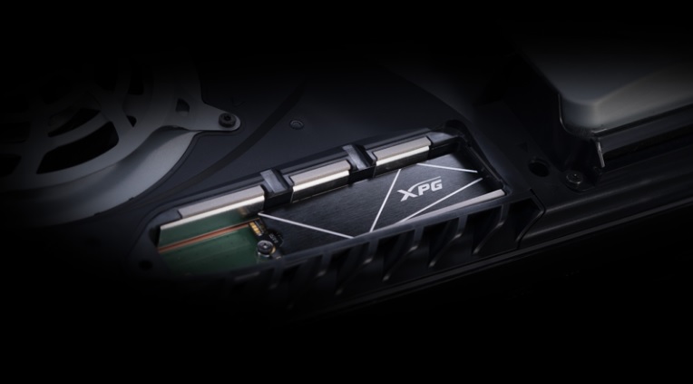 SSD disk ADATA GAMMIX S70 BLADE 1TB M2 NVMe